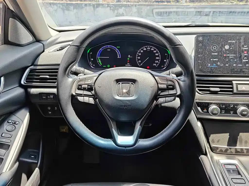 Honda Accord — фото 3