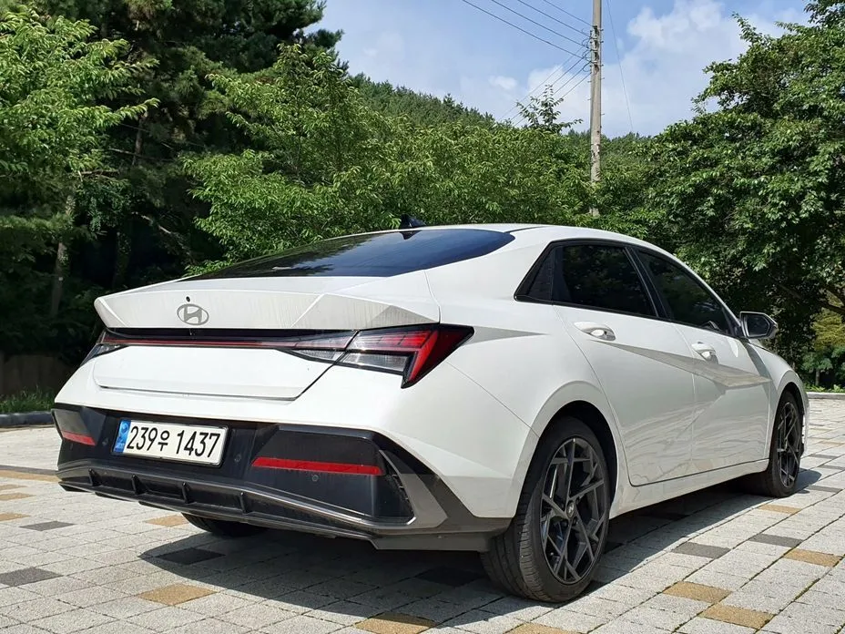 Hyundai AVANTE — фото 10