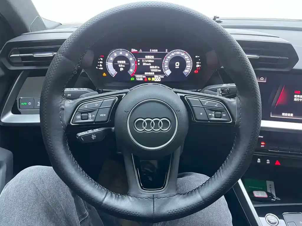 Audi A3 — фото 7
