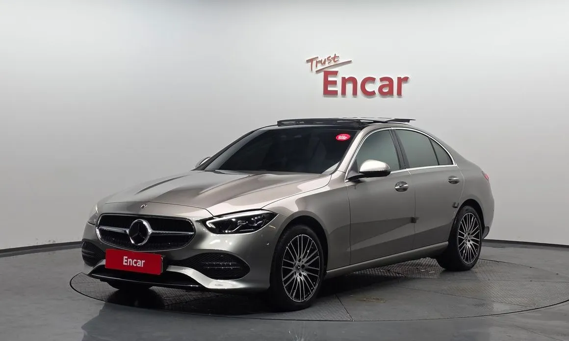 Mercedes-Benz C-Class — фото 1