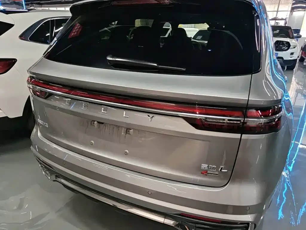 Geely Xingyue L — фото 3