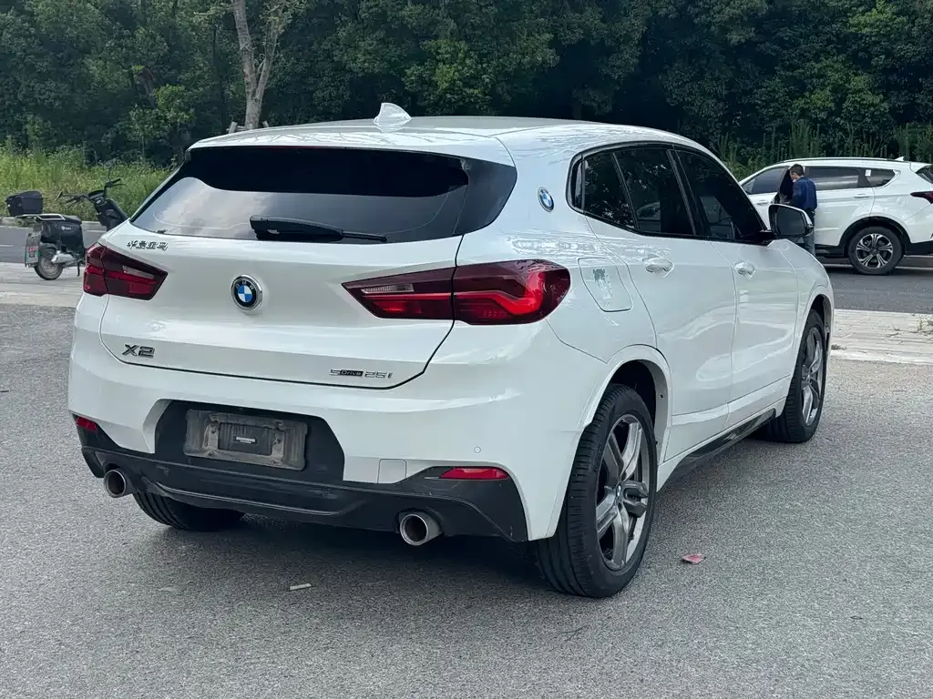 BMW X2 — фото 8