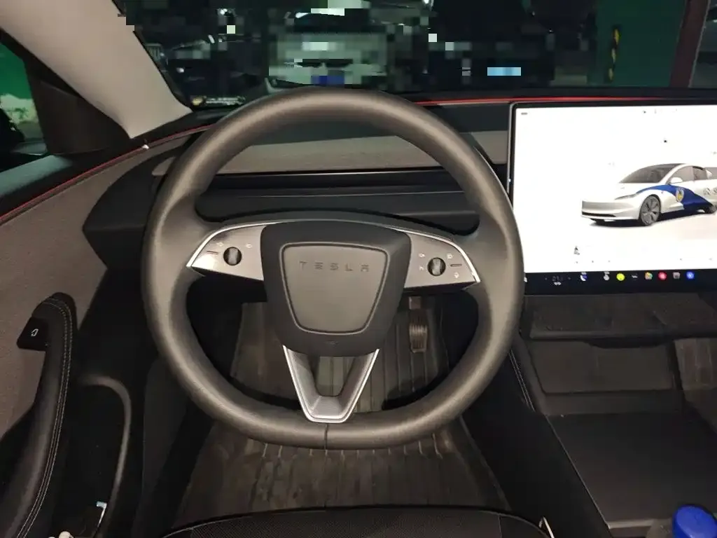 Tesla Model 3 — фото 7