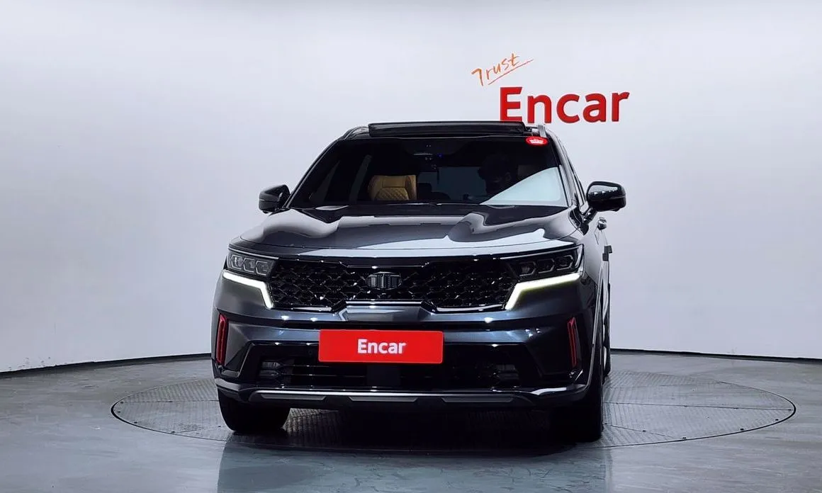 Kia Sorento — фото 6