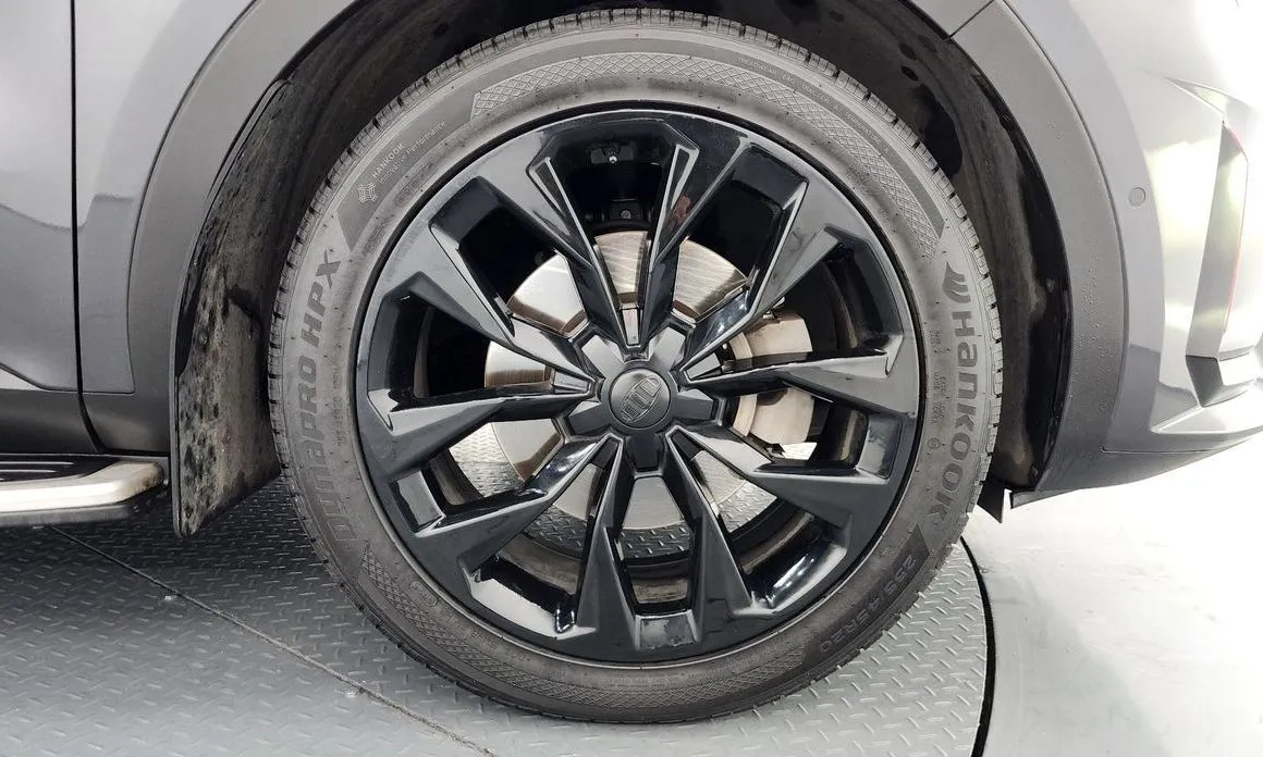 Kia Sorento — фото 8