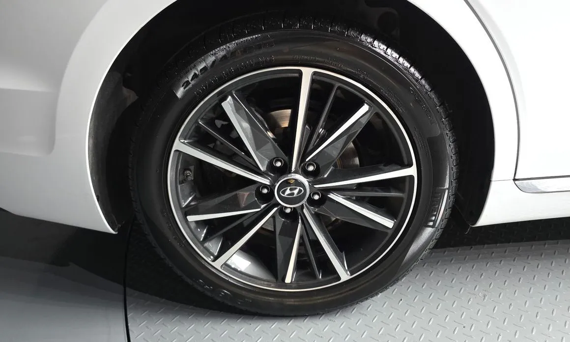 Hyundai Grandeur — фото 10