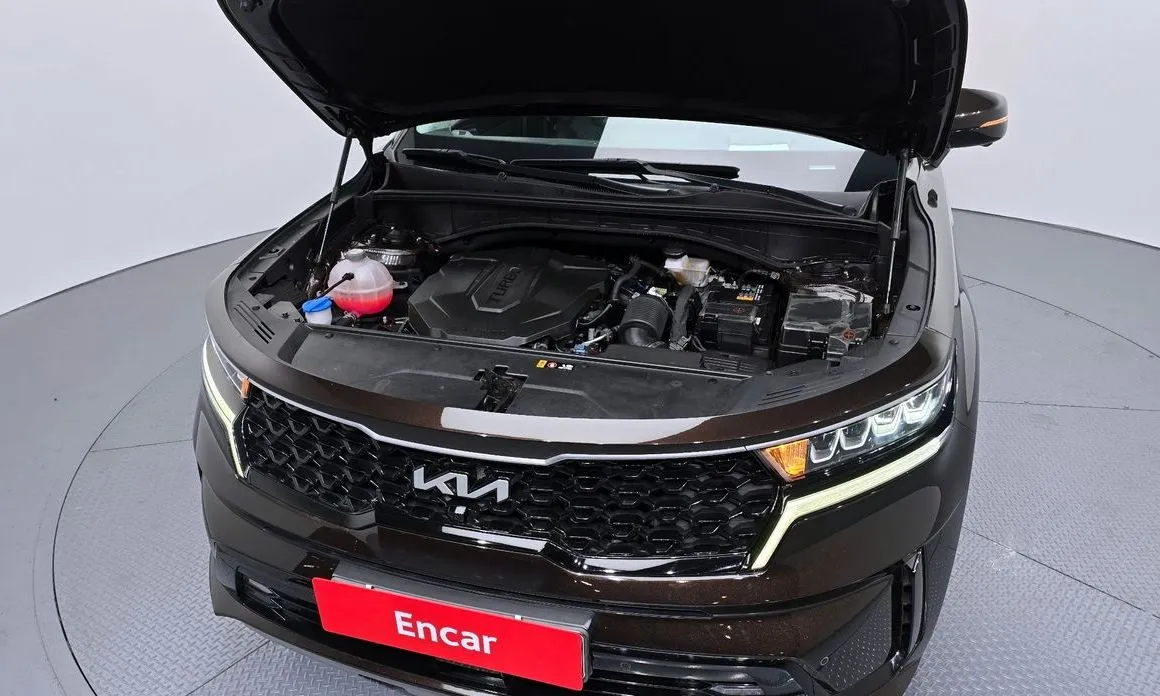 Kia Sorento — фото 7