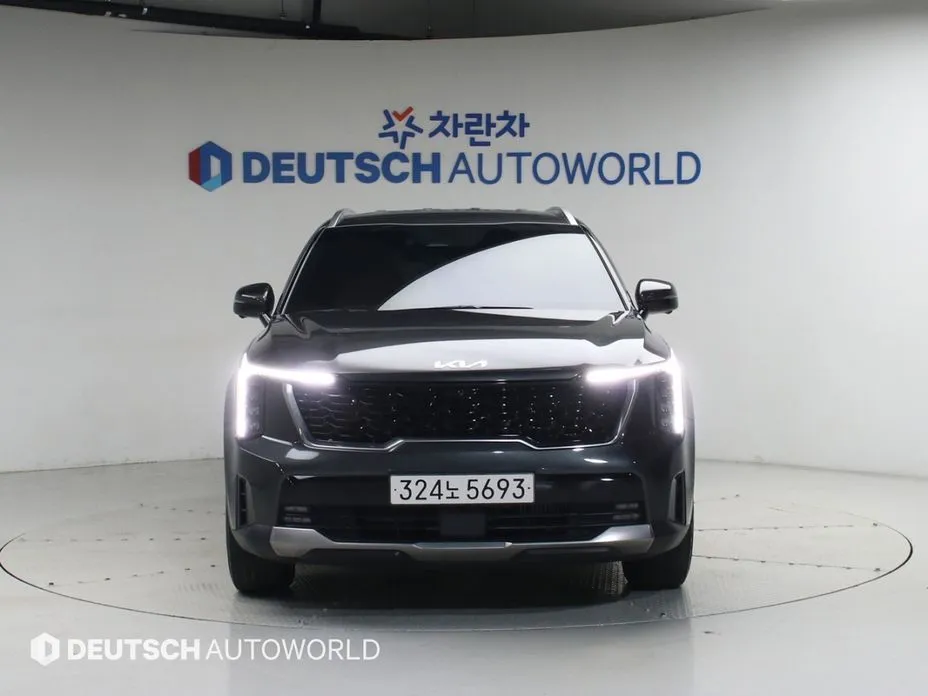 Kia Sorento — фото 10