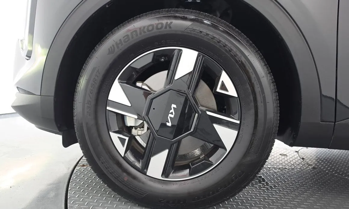 Kia Sportage — фото 8