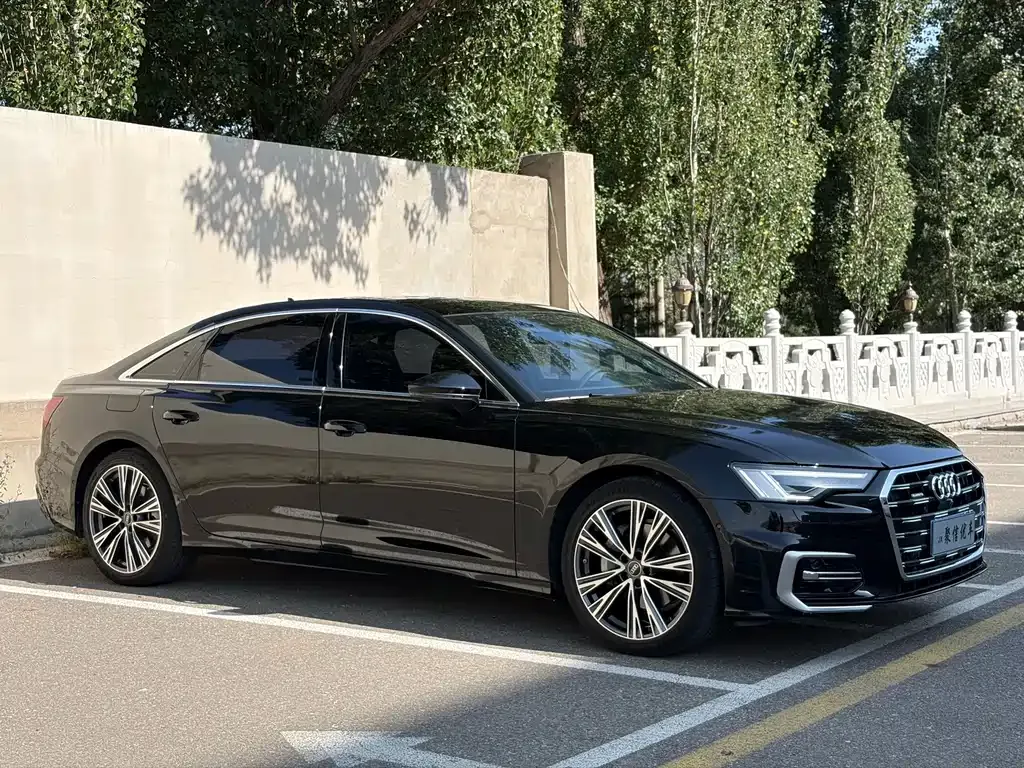 Audi A6L — фото 7