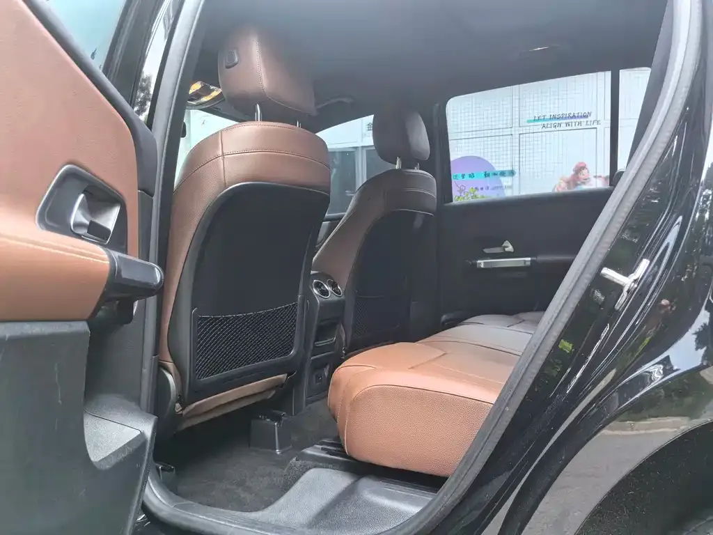 Mercedes-Benz GLB — фото 3