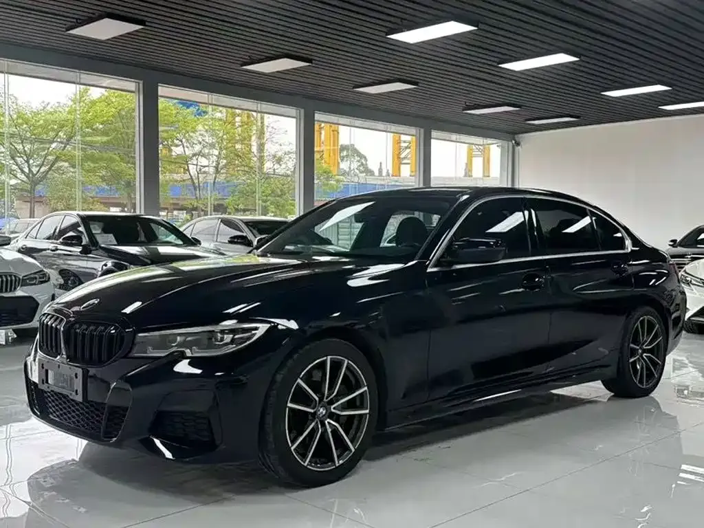 BMW 3 Series — фото 1