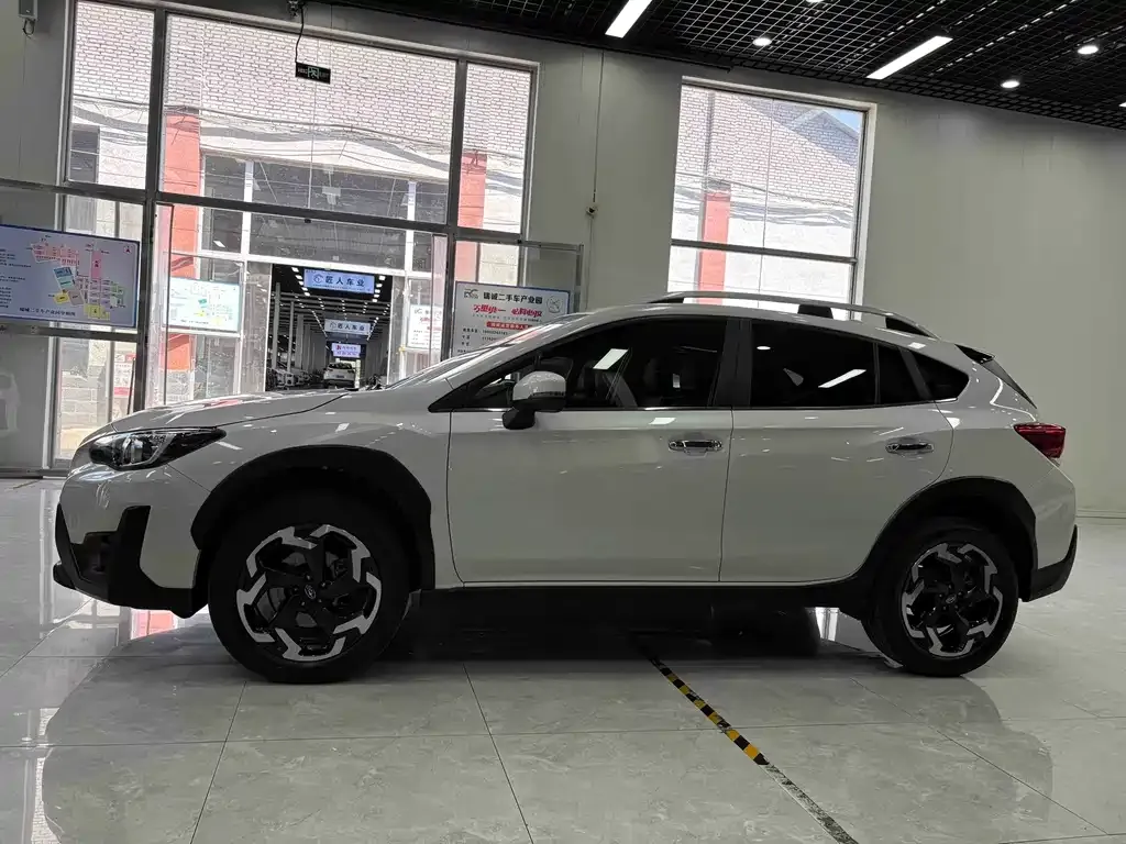 Subaru XV — фото 8