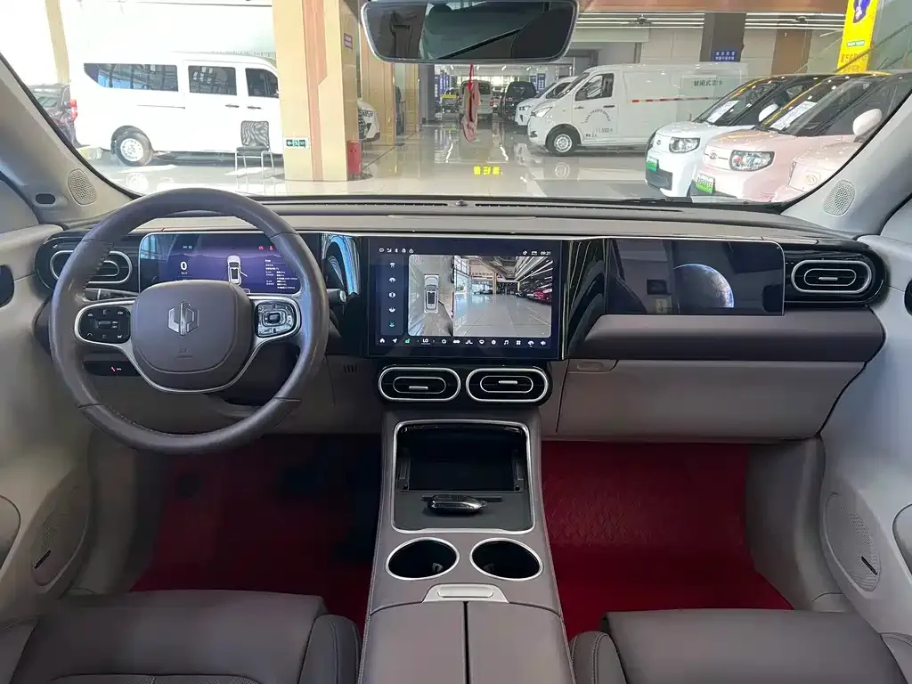 Leapmotor C11 — фото 10