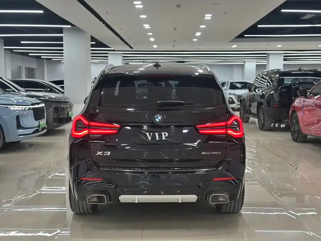BMW X3 — фото 10