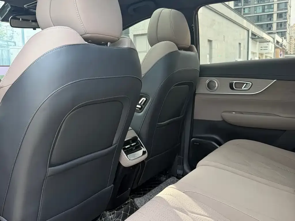 Chery Tiggo 8 PLUS — фото 3