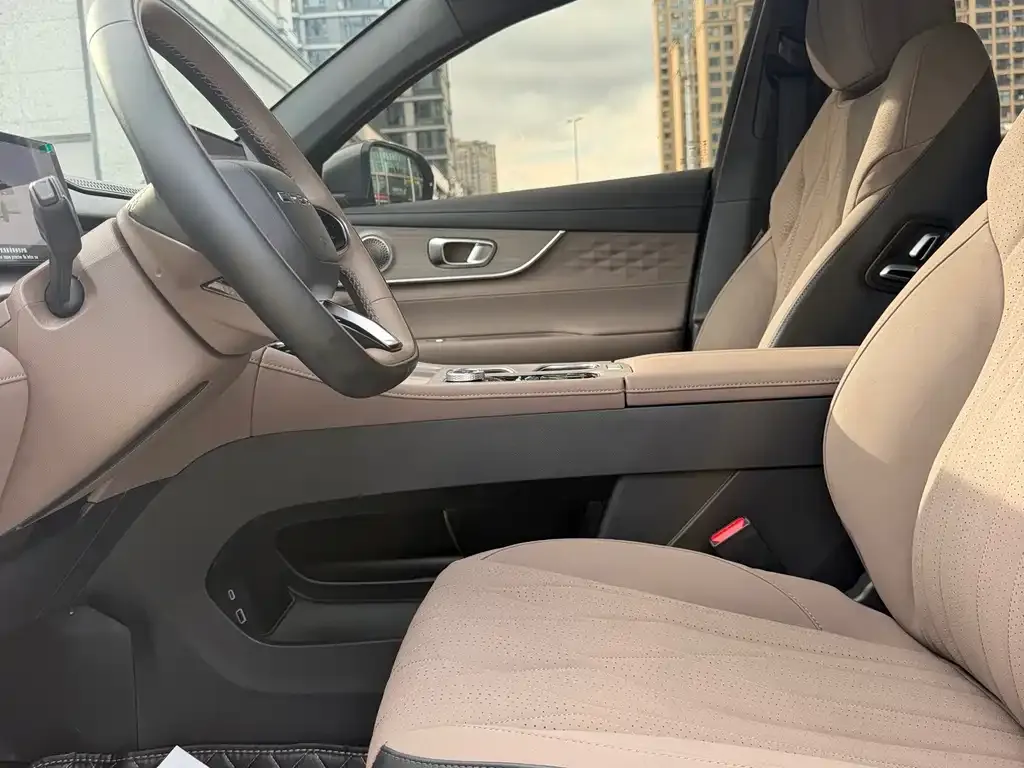 Chery Tiggo 8 PLUS — фото 6