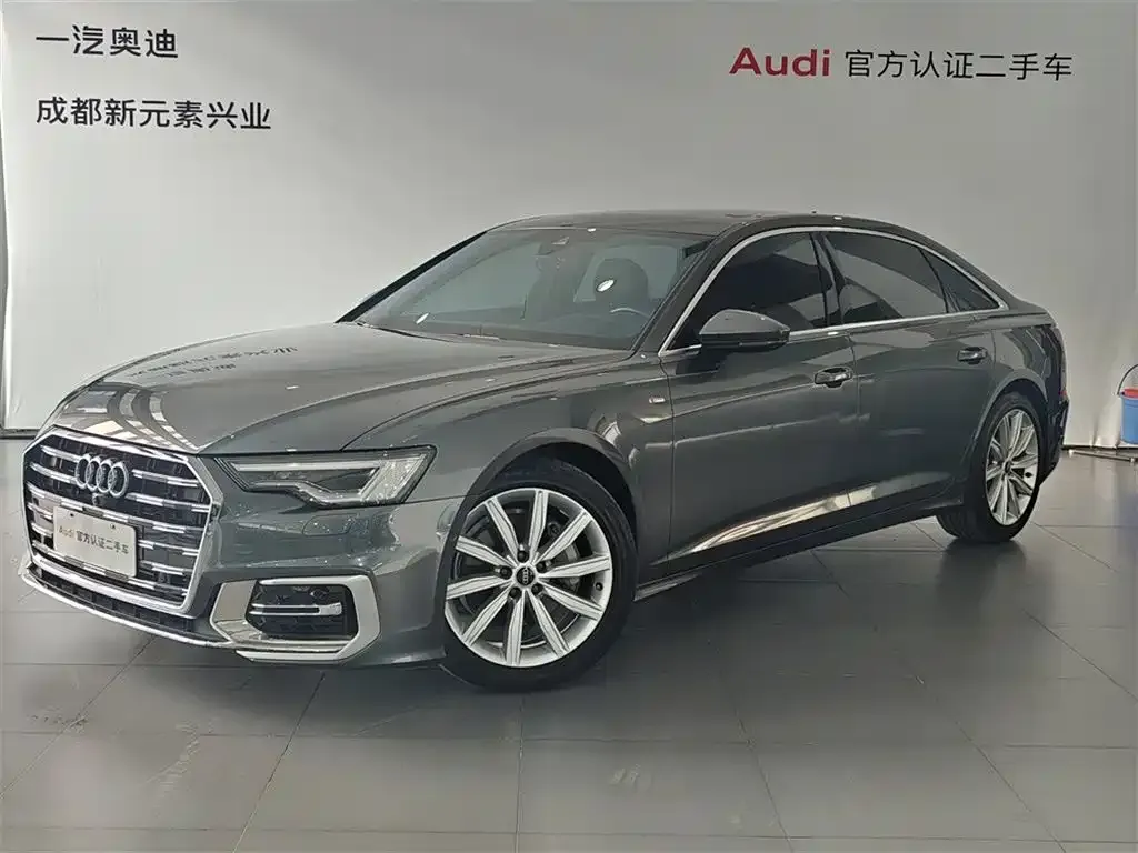 Audi A6L — фото 1