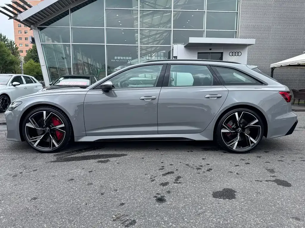 Audi RS 6 — фото 10
