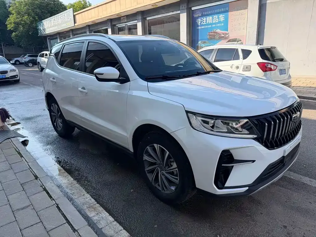 Geely Vision X6 — фото 4