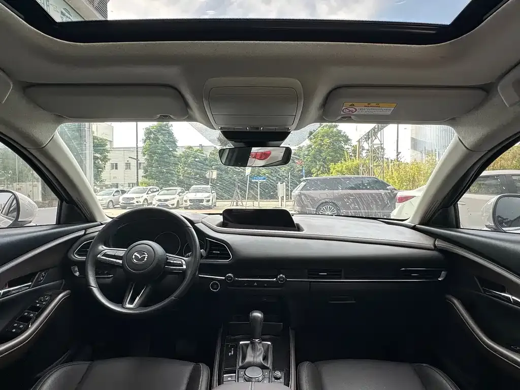 Mazda CX-30 — фото 4