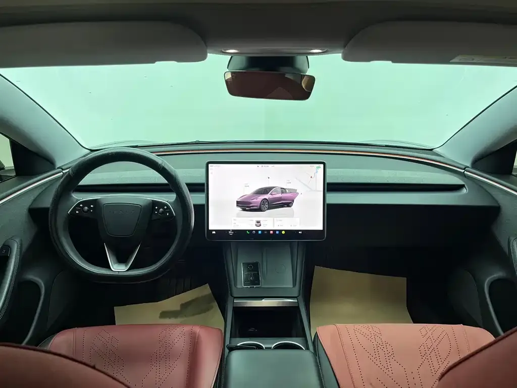 Tesla Model 3 — фото 9