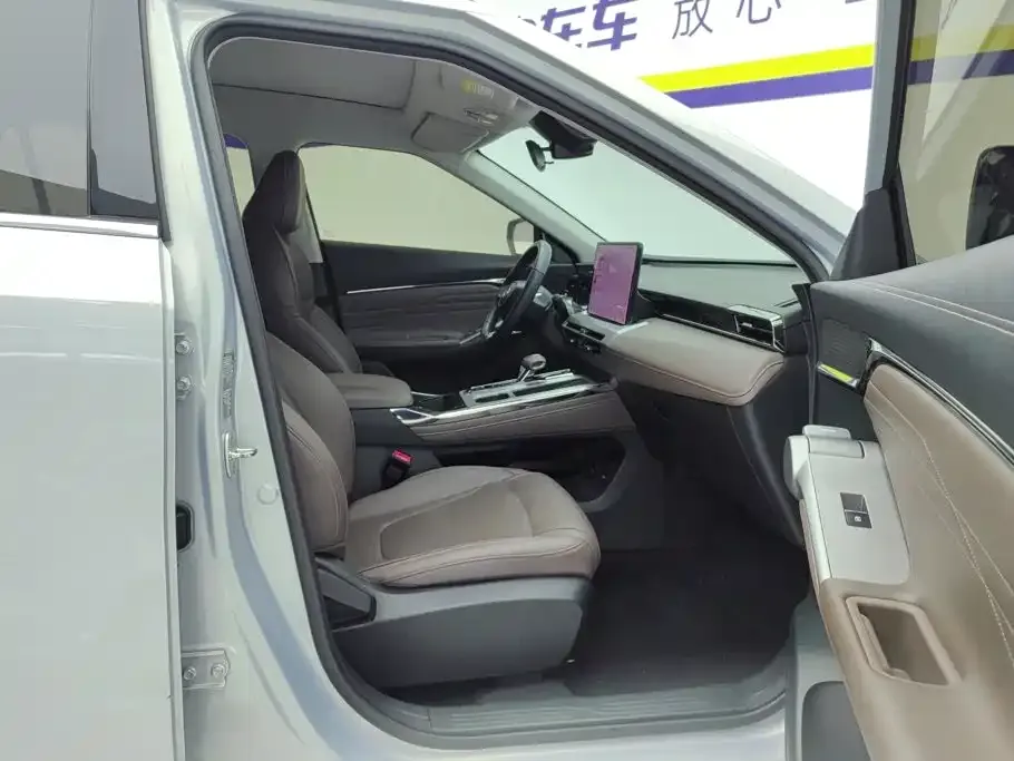 GAC Motor Trumpchi GS4 — фото 2