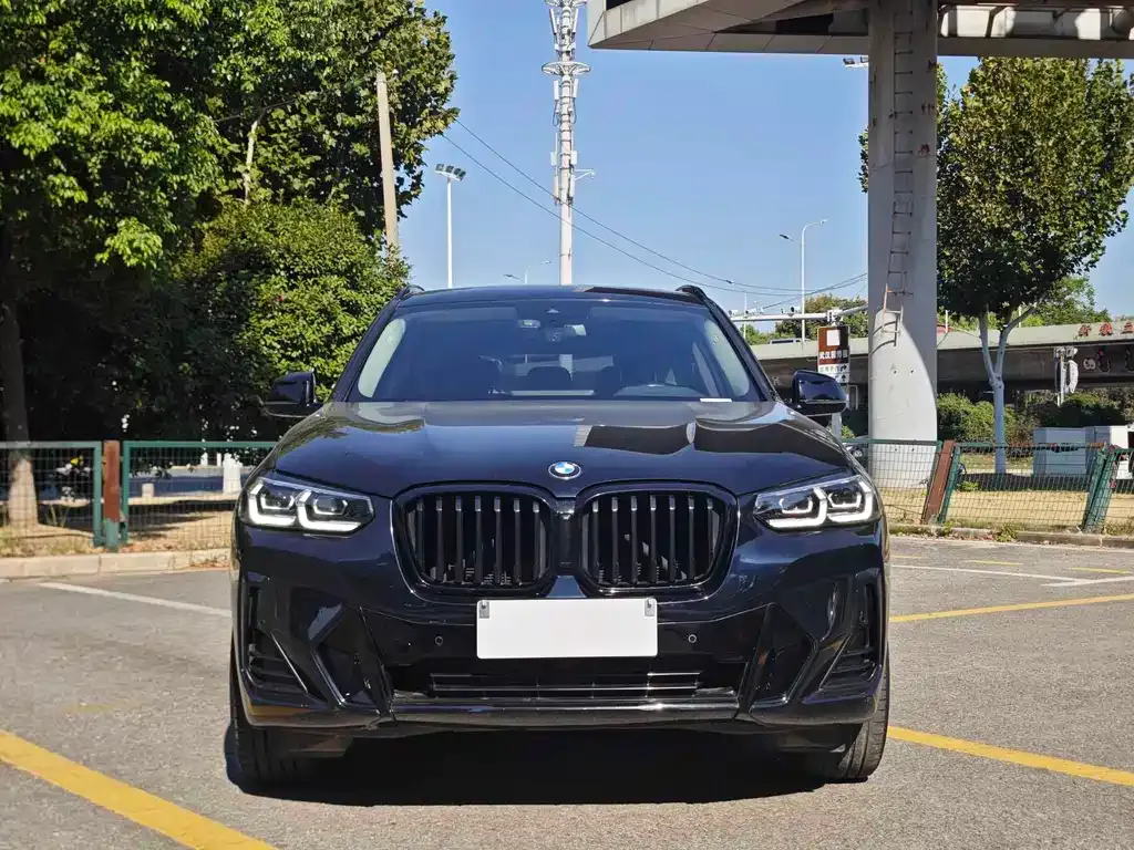 BMW X3 — фото 9