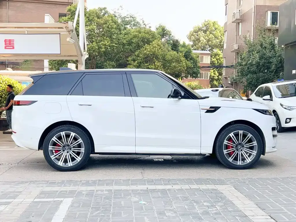 Land Rover Sport — фото 10
