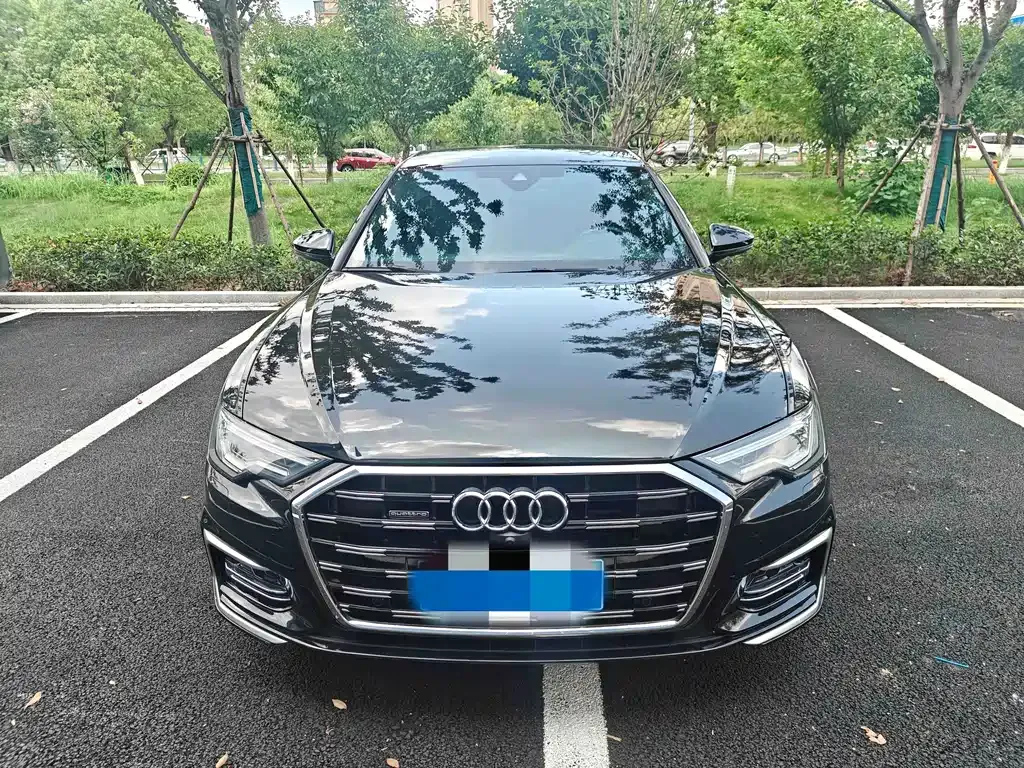 Audi A6L — фото 7