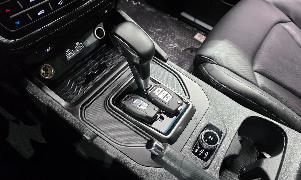 KG Mobility (Ssangyong) Rexton — фото 10