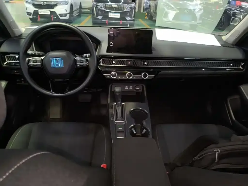 Honda Civic — фото 3