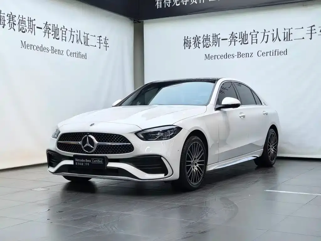 Mercedes-Benz C-Class — фото 1