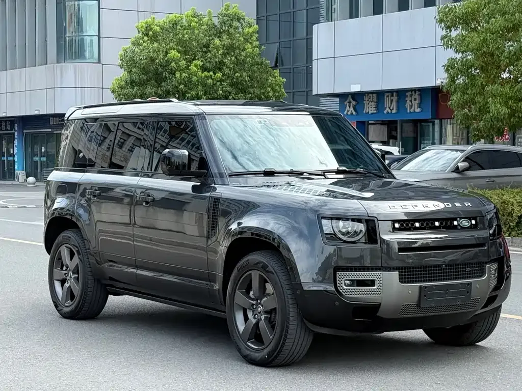 Land Rover Defender — фото 7