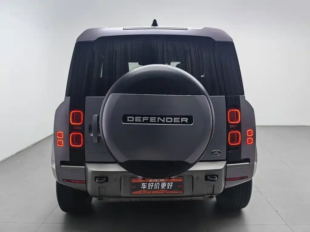 Land Rover Defender — фото 4
