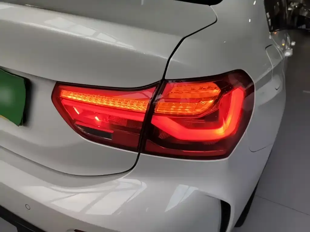 BMW 1 Series — фото 3
