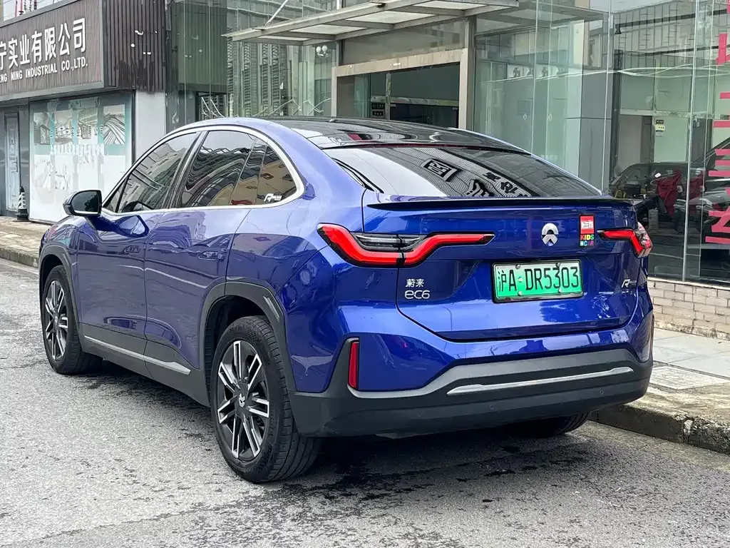 NIO EC6 — фото 10
