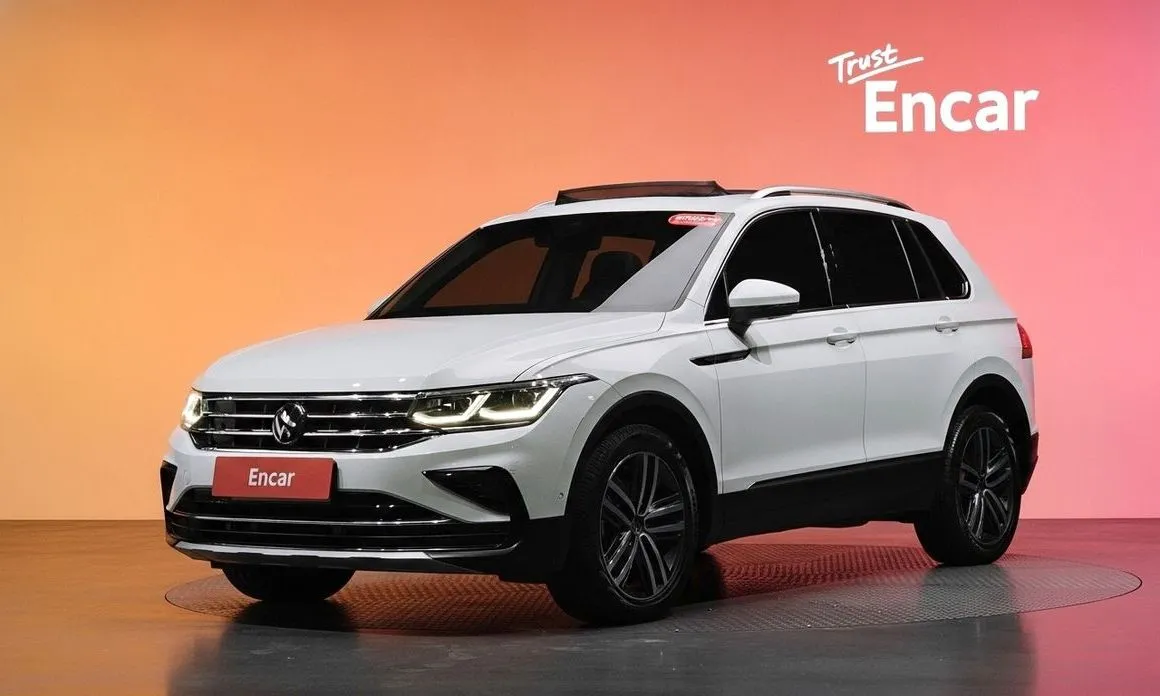 Volkswagen Tiguan — фото 1