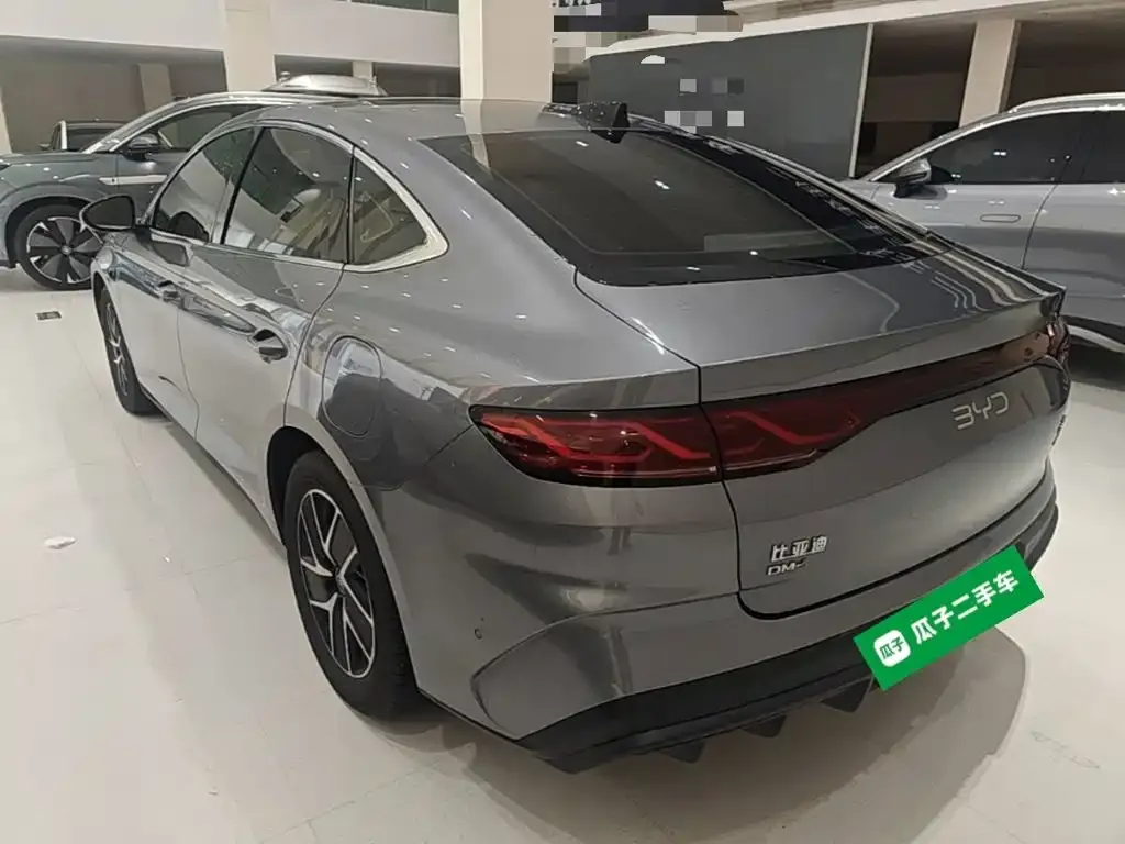 BYD Qin L — фото 9