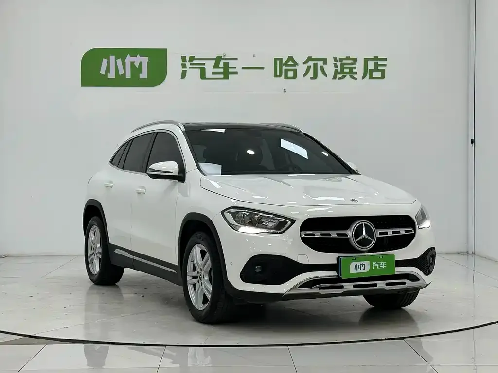 Mercedes-Benz GLA — фото 6