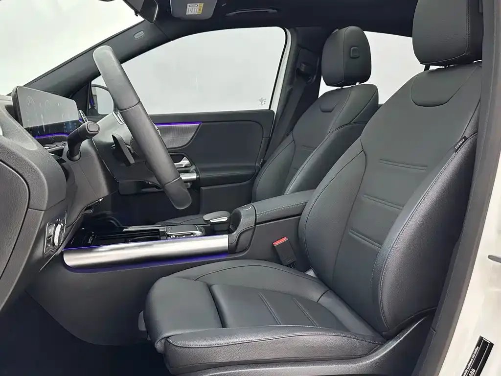 Mercedes-Benz GLA — фото 5