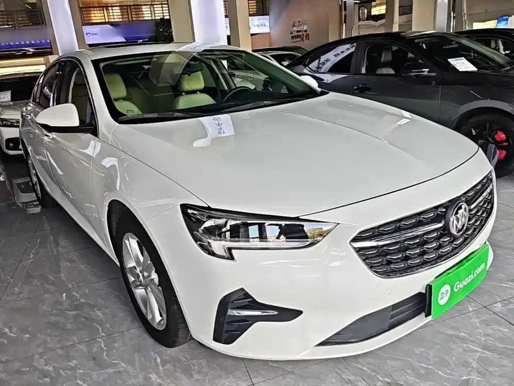 Buick Regal — фото 10