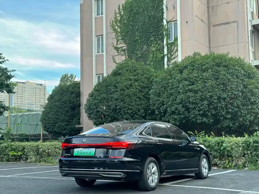 Volkswagen 帕萨特插电混动 — фото 10
