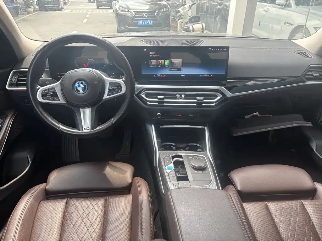 BMW i3 — фото 5