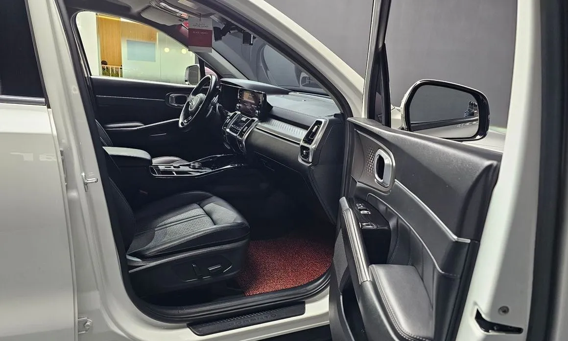 Kia Sorento — фото 5