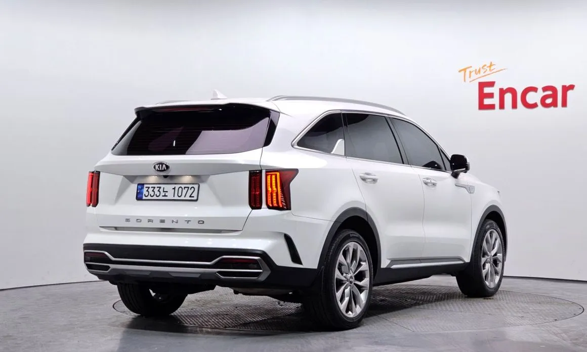 Kia Sorento — фото 4