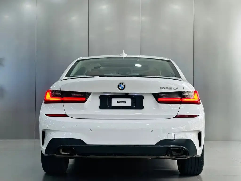 BMW 3 Series — фото 10