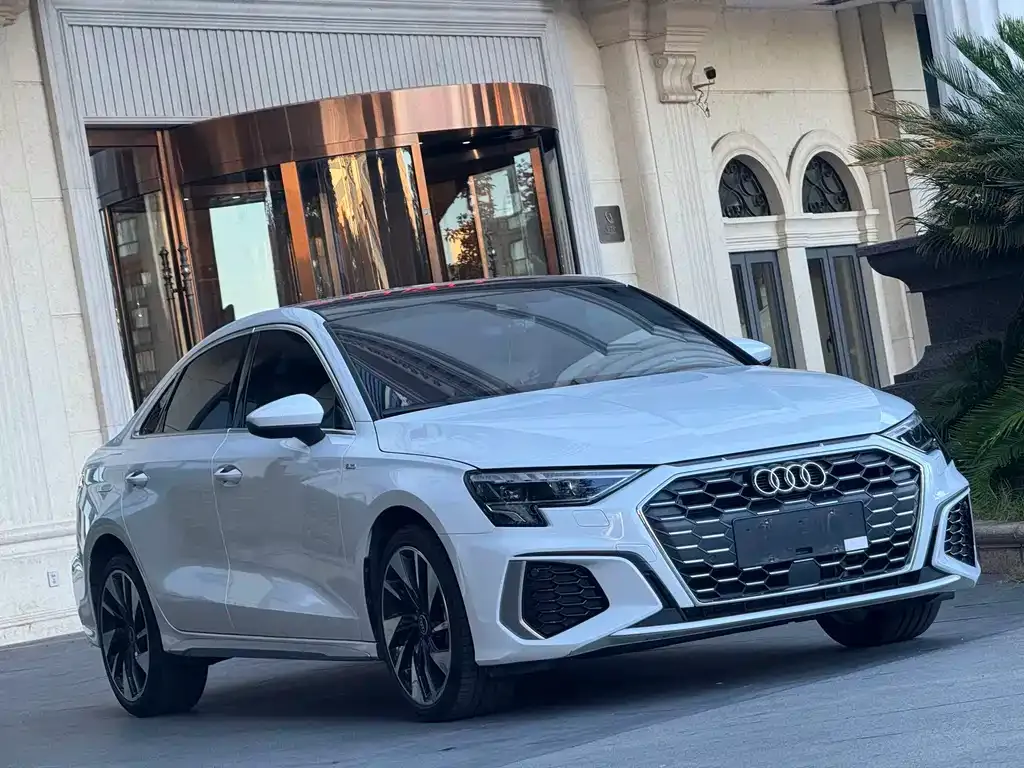 Audi A3 — фото 9