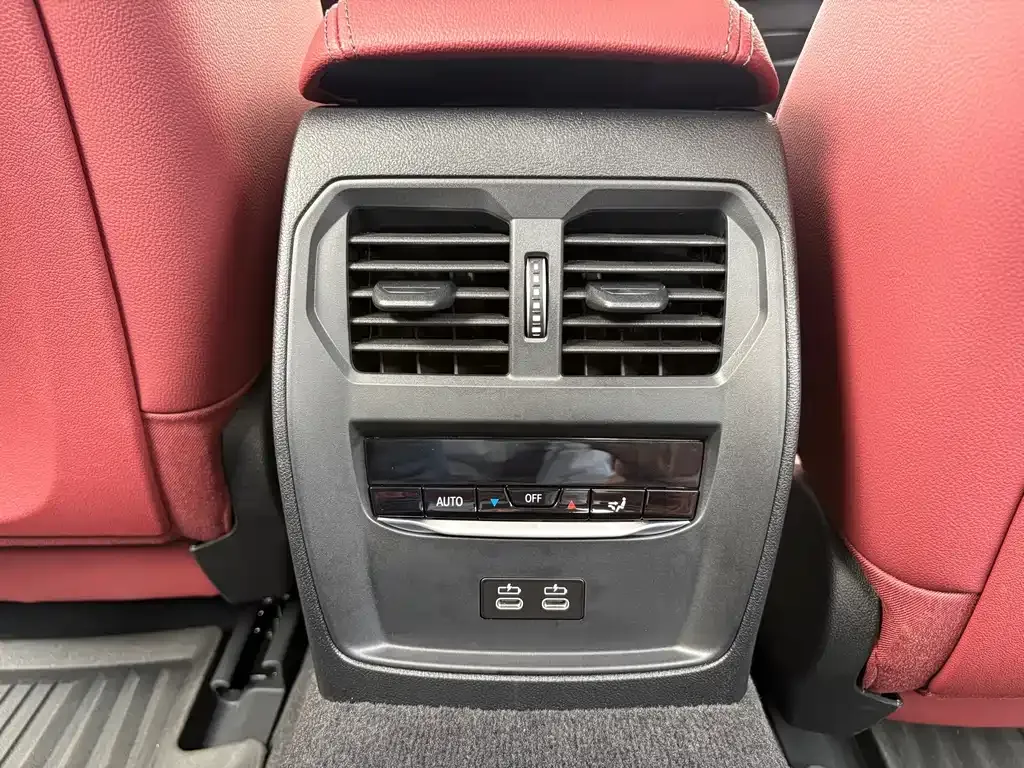 BMW i3 — фото 4