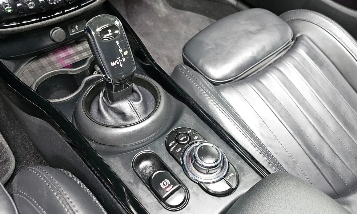 Mini Clubman — фото 10